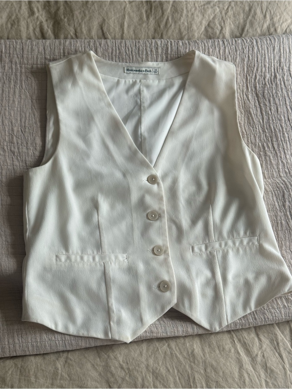 Abercrombie & Fitch Cream Button-Up Vest XS